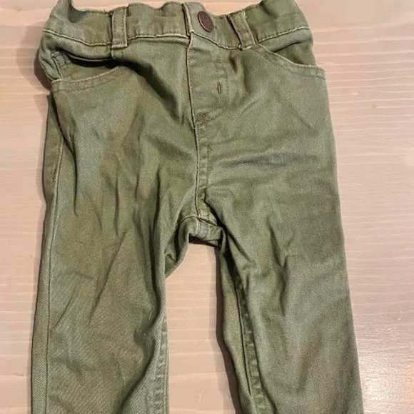 4 pairs of pants bundle - Picture 4 of 9